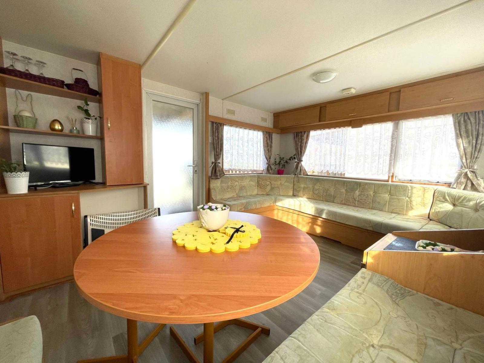 Mobilheim Na Louce Villa Vyrovice Buitenkant foto